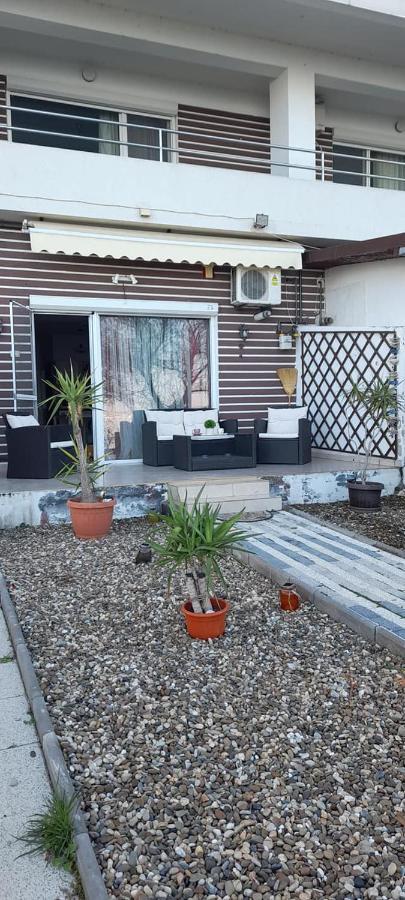 מאמאיה Apus De Soare Apartment מראה חיצוני תמונה